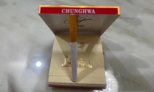 中华香烟翻盖的多少钱一包 翻盖中华烟价格表和图片