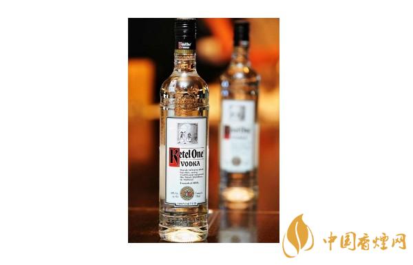 伏特加和白酒的区别 伏特加和白酒哪个好喝