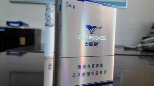 七匹狼银中支多少钱一包 七匹狼香烟价格表图