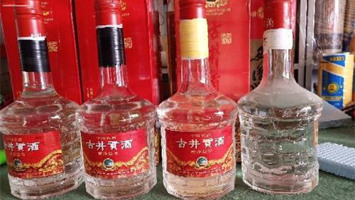 六角贡45度价格图表一览 六角贡45度多少钱一瓶