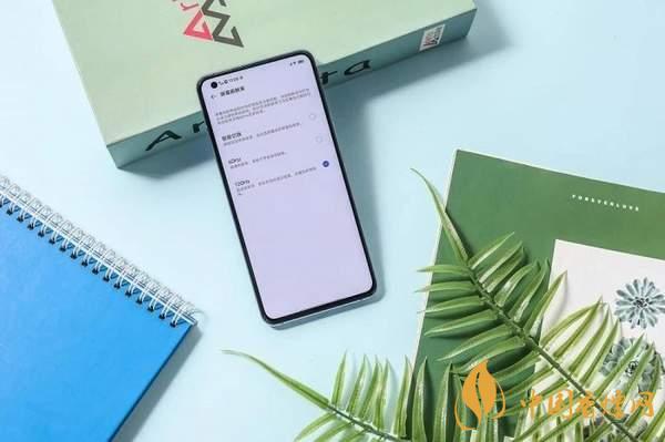 iqoo5值得入手吗?旗舰“水桶机”入手到底亏不亏!