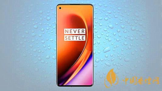 iqoo5pro和一加8pro哪个好-iqoo5pro和一加8pro参数对比测评