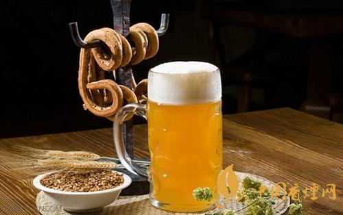 喝酒时需要注意什么?专家的6条建议让你健康饮酒!