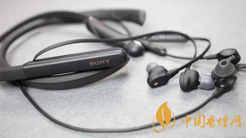 索尼wi-1000xm2怎么充电-索尼wi-1000xm2充电教程介绍2020