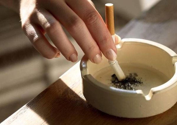 戒烟头晕怎么办,戒烟头晕很正常