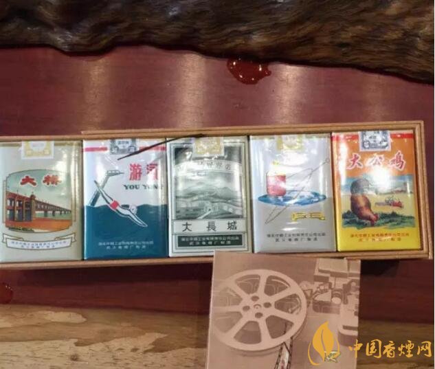 黄鹤楼流金岁月多少钱一条,黄鹤楼怀旧系列香烟